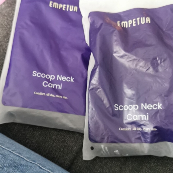 SHAPERMINT Scoop Neck Cami XXL - Picture 5 of 5